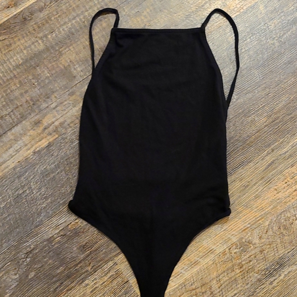 💣Backless bodysuit💣